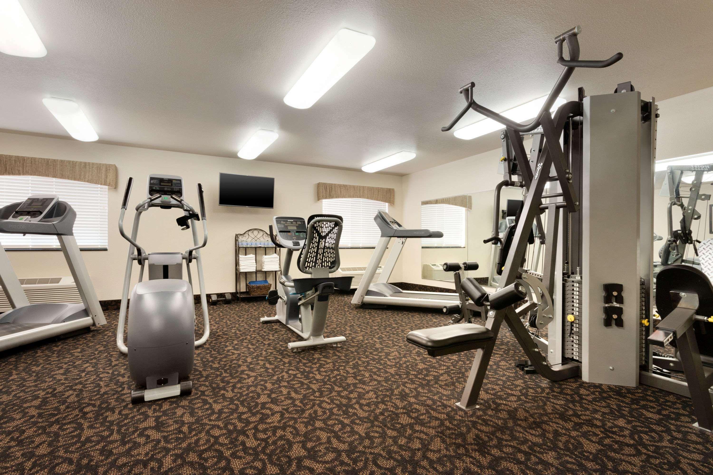 Hotel Baymont By Wyndham Wellington Esterno foto